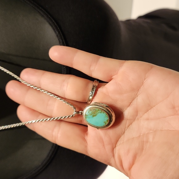 Sterling Silver and Turquoise Locket - Picture 4 of 9